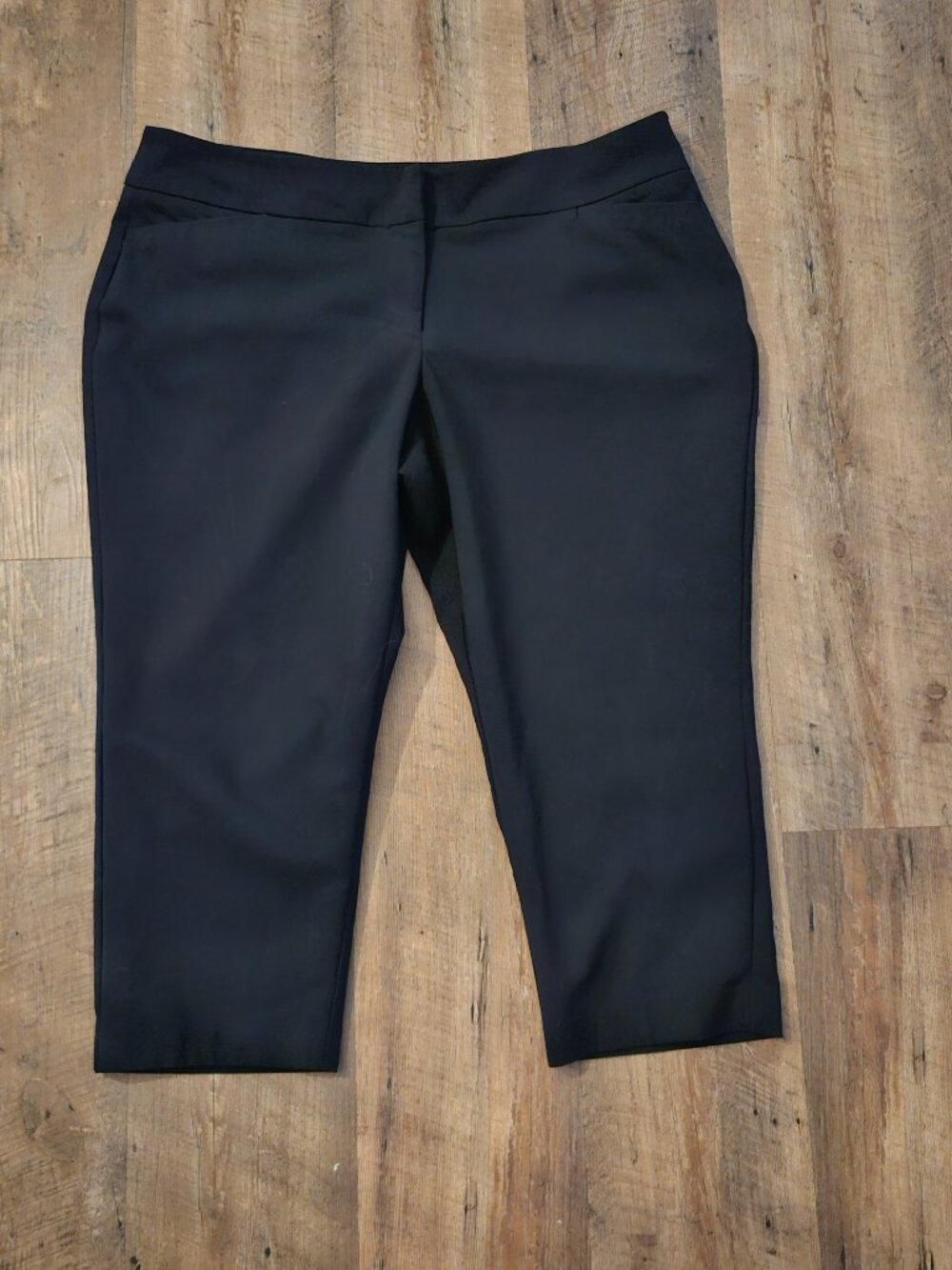 Apt. 9 Black Capri Dress Pants Women's Size 18 Career Office